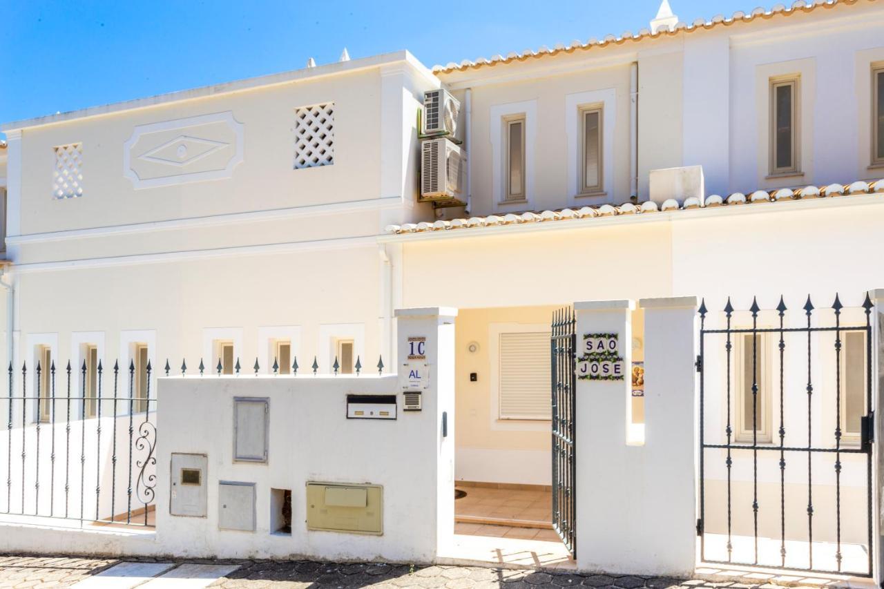 Cozy & Luxurious Getaway - 3 Decks Oceanview & Pool - Sao Jose Apartment Lagos Luaran gambar